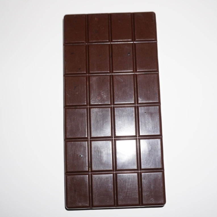 The Double Date - Date Sweetened Chocolate with Chunks of Date